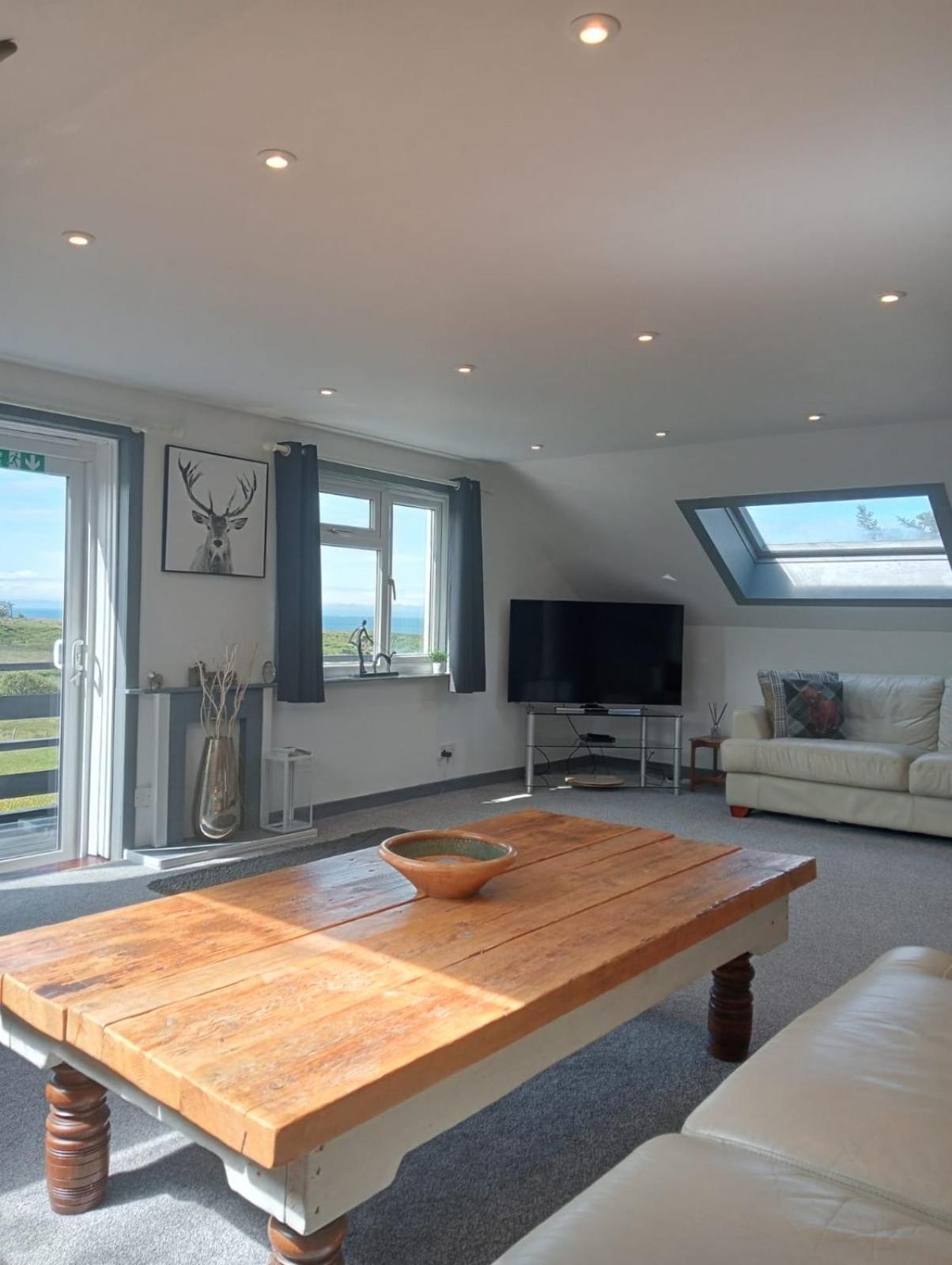 Self Catering Spacious Open Plan 3 Bed Apartment With Sea Views South Erradale Eksteriør billede