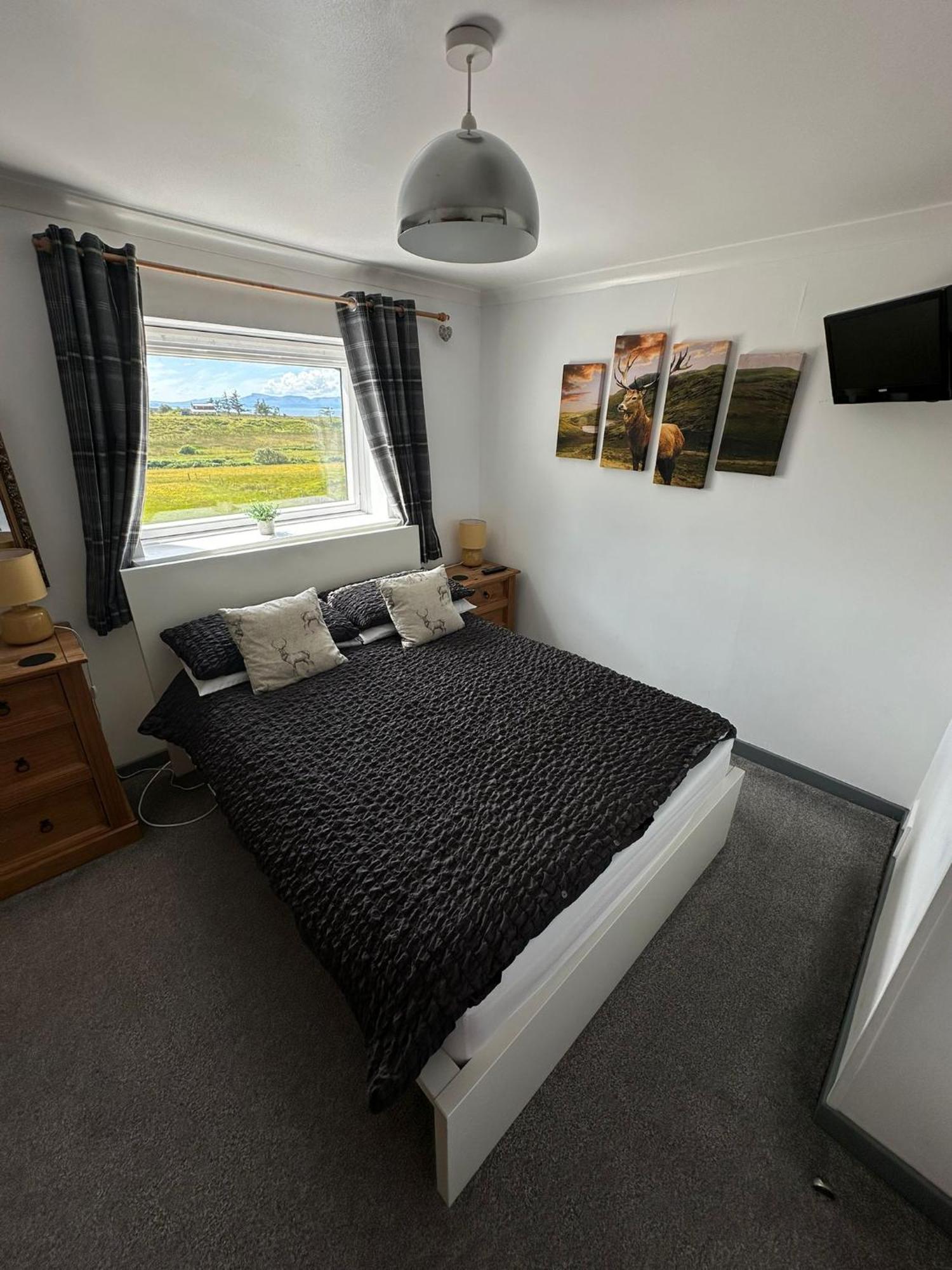 Self Catering Spacious Open Plan 3 Bed Apartment With Sea Views South Erradale Eksteriør billede